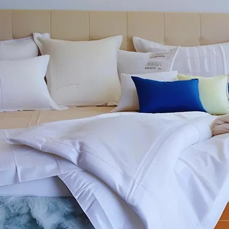 2Br Pioneer Woodland Boni,Mandaluyong Connected To Boni Mrt Station Aparthotel